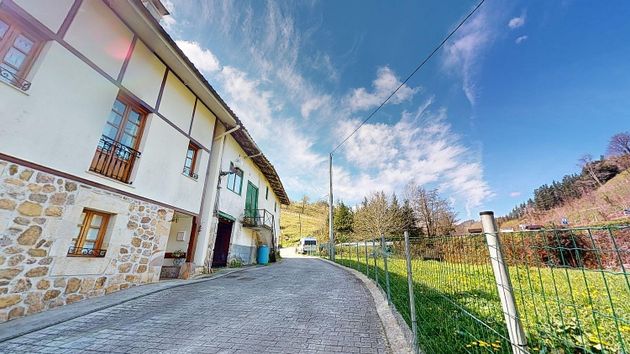 Foto 1 de Casa en venda a Ziortza-Bolibar de 4 habitacions amb terrassa i jardí