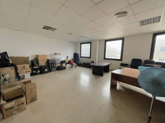 Foto 2 de Oficina en venda a Pisa amb garatge i ascensor