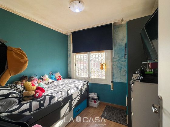 Foto 2 de Pis en venda a Gran Via del Mar-Zona Universitaria de 2 habitacions amb balcó i aire acondicionat