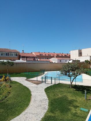 Foto 2 de Pis en venda a Santa María de 4 habitacions amb terrassa i piscina
