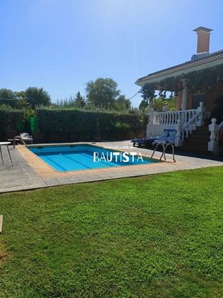 Foto 2 de Xalet en venda a Valdepeñas de 5 habitacions amb terrassa i piscina
