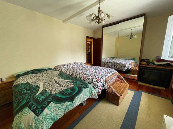 Foto 2 de Piso en venta en Legazpi de 3 habitaciones con calefacción