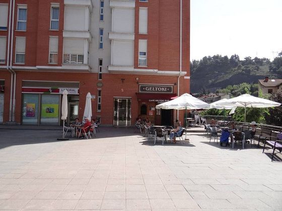 Foto 1 de Local en venda a Alonsotegi amb terrassa i aire acondicionat