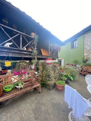 Foto 2 de Venta de chalet en calle Bances de 3 habitaciones con terraza y jardín