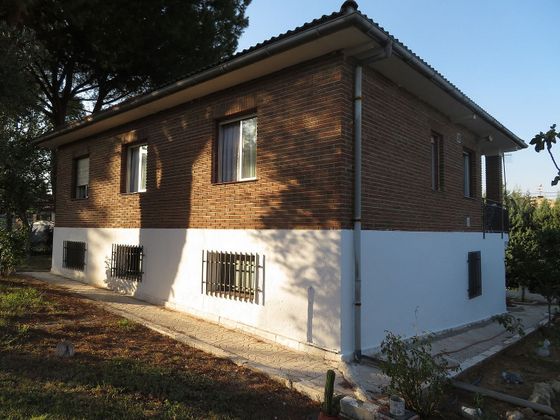Foto 1 de Xalet en venda a Torrejón del Rey de 3 habitacions amb terrassa i garatge