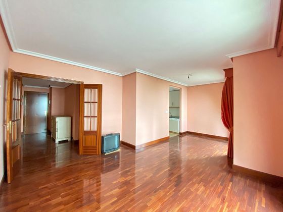 Foto 1 de Venta de piso en Elgoibar de 3 habitaciones con garaje y balcón