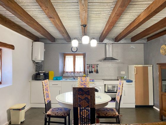 Foto 2 de Casa en venta en Mendaro de 5 habitaciones con garaje y jardín