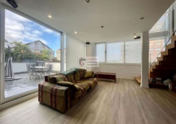 Foto 2 de Dúplex en venta en Travesía de Vigo - San Xoán de 4 habitaciones con terraza y piscina