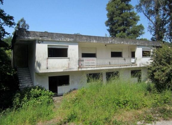Foto 1 de Venta de chalet en Gondomar de 6 habitaciones con terraza y garaje