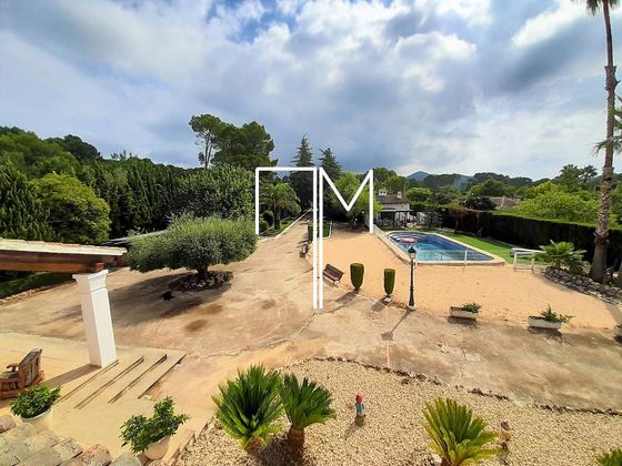 Foto 2 de Xalet en venda a Xàtiva de 6 habitacions amb terrassa i piscina