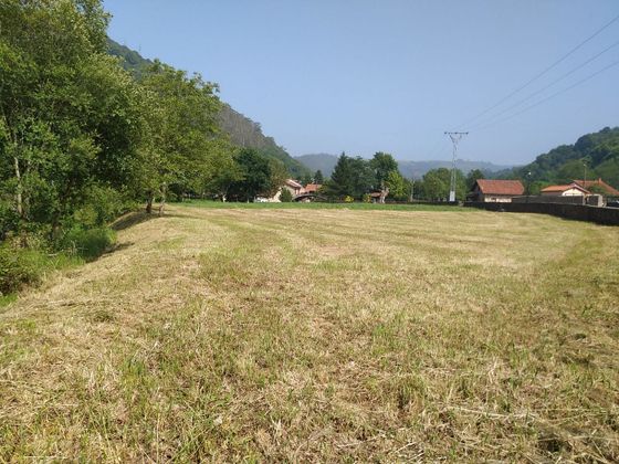 Foto 1 de Venta de terreno en Valdáliga de 2515 m²