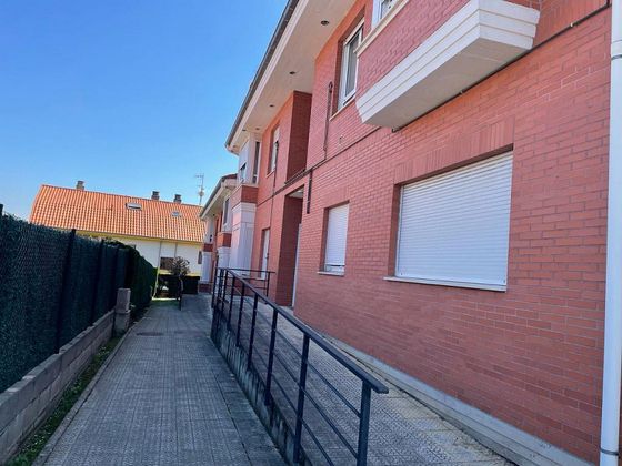 Foto 1 de Pis en venda a Zurita de 3 habitacions amb garatge i balcó