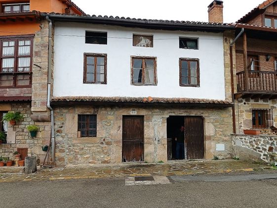 Foto 2 de Casa en venda a Bárcena de Pie de Concha de 6 habitacions i 282 m²