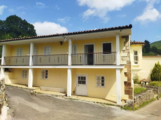 Foto 1 de Xalet en venda a barrio Villasuso de 5 habitacions amb terrassa i garatge