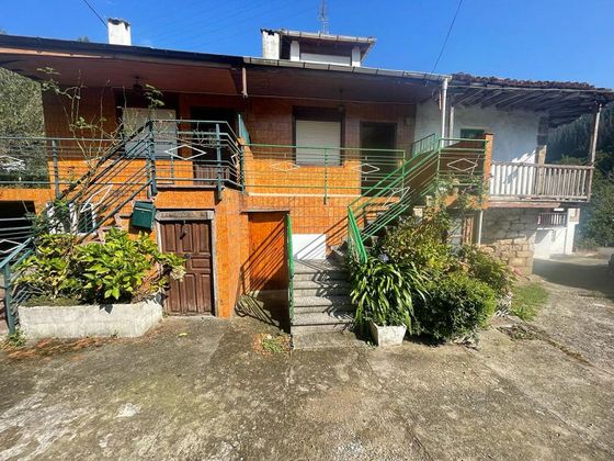 Foto 1 de Casa en venda a barrio La Ventona de 4 habitacions amb terrassa i calefacció