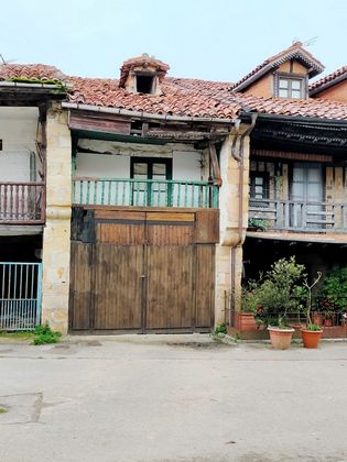 Foto 2 de Casa en venda a Udías de 3 habitacions amb jardí i balcó