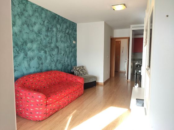Foto 2 de Piso en alquiler en Centro - Torrelavega de 2 habitaciones con calefacción y ascensor