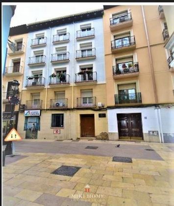 Foto 1 de Piso en venta en Alfonso de 5 habitaciones con terraza y balcón