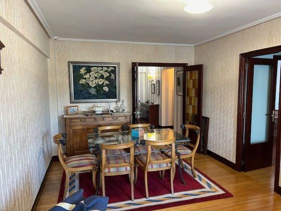Foto 2 de Pis en venda a Muskiz de 3 habitacions amb terrassa i balcó