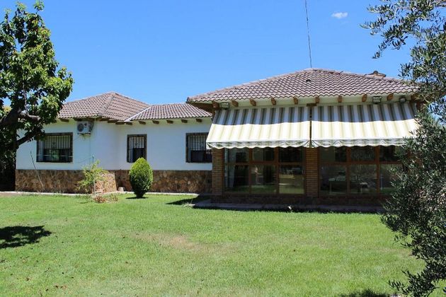 Foto 1 de Casa en venda a Picón de 4 habitacions amb terrassa i garatge