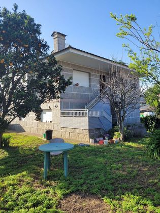 Foto 1 de Xalet en venda a Matamá - Beade - Bembrive - Valádares - Zamáns de 6 habitacions amb terrassa i garatge
