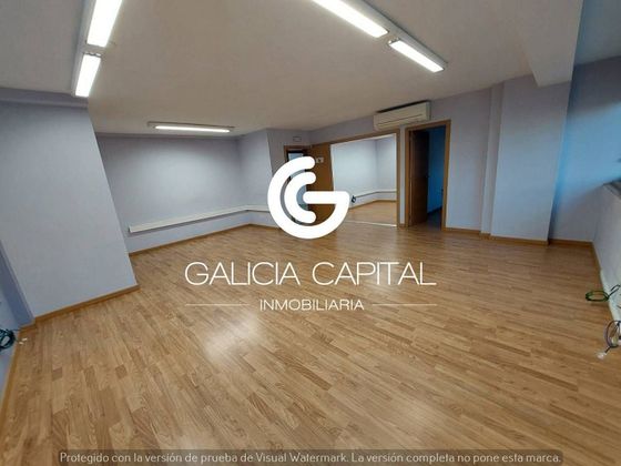 Foto 2 de Alquiler de oficina en Salgueira - O Castaño de 170 m²
