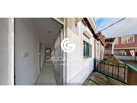 Foto 2 de Venta de casa adosada en calle Castro Castriño de 2 habitaciones con terraza y balcón