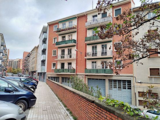 Foto 1 de Venta de piso en calle Río Alzania de 3 habitaciones con balcón y calefacción