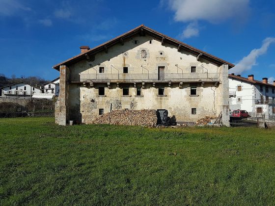 Foto 1 de Casa en venta en calle Santa Engrazi de 5 habitaciones y 600 m²