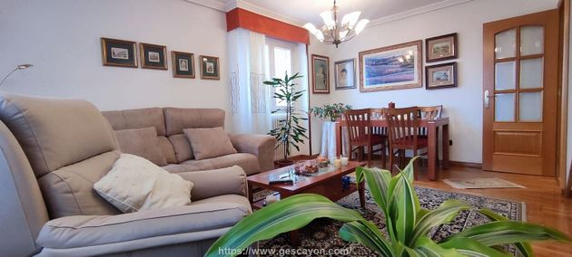 Foto 2 de Pis en venda a Villamuriel de Cerrato de 4 habitacions amb terrassa i calefacció