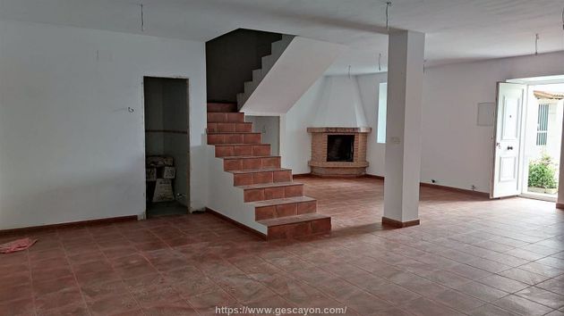 Foto 2 de Casa en venda a Allende el Río de 3 habitacions amb piscina