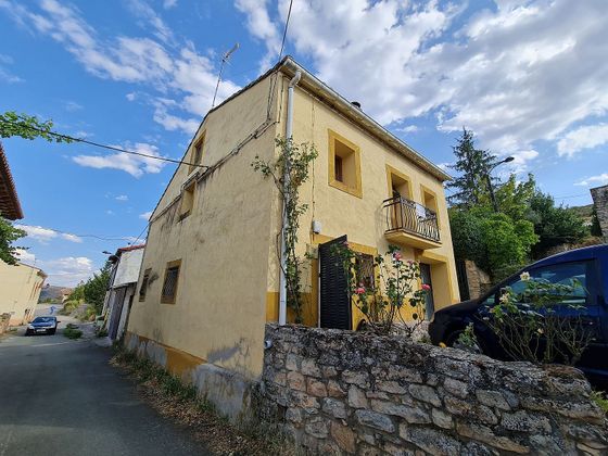 Foto 1 de Casa en venta en Olmeda de Jadraque (La) de 6 habitaciones con garaje y jardín