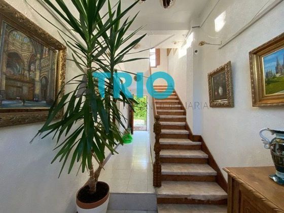Foto 1 de Casa adossada en venda a Antigua Estación FFCC - San Agustín de 6 habitacions amb jardí i calefacció