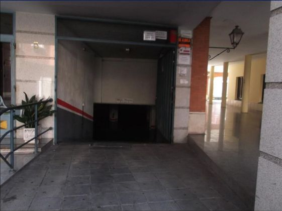 Foto 2 de Venta de garaje en pasaje Gil de Fuentes de 15 m²