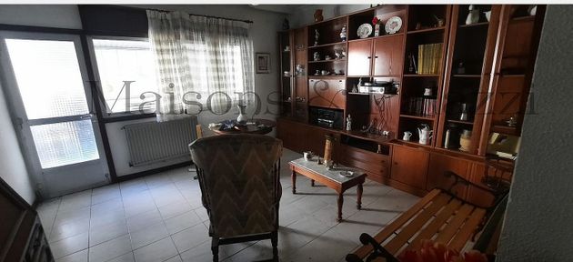 Foto 2 de Xalet en venda a calle Baixada Á Salgueira de 3 habitacions amb terrassa
