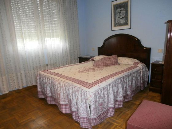 Foto 2 de Pis en venda a Grado de 2 habitacions amb calefacció