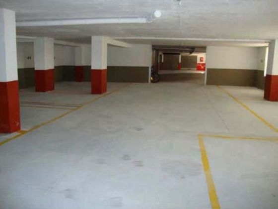 Foto 2 de Garatge en venda a Navia de 12 m²