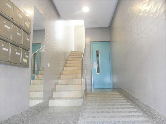 Foto 1 de Venta de piso en Grado de 3 habitaciones con ascensor
