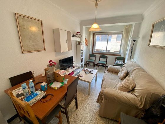 Foto 2 de Piso en venta en Delicias de 3 habitaciones con terraza y balcón