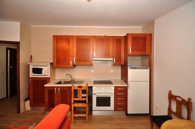 Foto 1 de Pis en lloguer a Brihuega de 2 habitacions amb mobles i calefacció