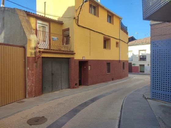 Foto 2 de Casa en venda a Cariñena de 5 habitacions amb terrassa i balcó