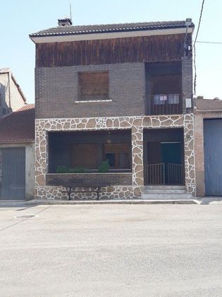 Foto 1 de Casa en venta en Muniesa de 5 habitaciones con terraza y balcón