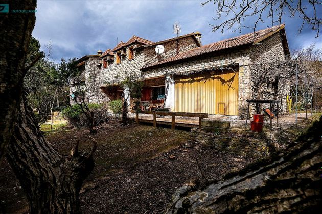 Foto 2 de Casa rural en venda a Peñas de Riglos (Las) de 4 habitacions amb terrassa i piscina