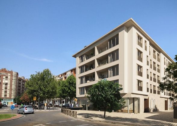 Foto 2 de Pis en venda a plaza Santa Clara de 2 habitacions amb terrassa i balcó
