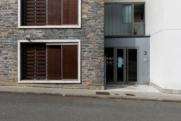 Foto 2 de Piso en venta en calle Varellas Ag Latas de 1 habitación con terraza y piscina