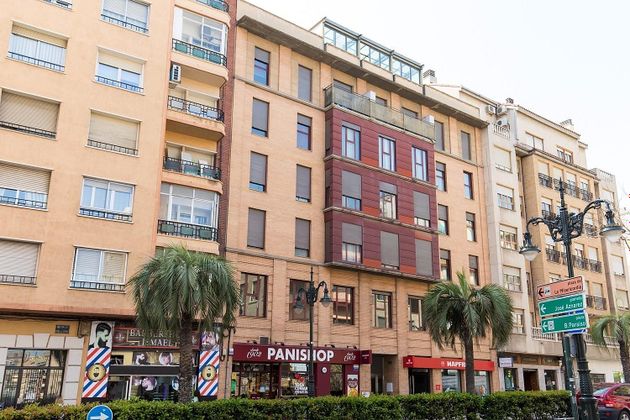 Foto 2 de Venta de piso en calle Del Conde de Aranda de 3 habitaciones con terraza y garaje