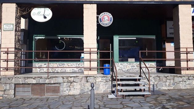 Foto 1 de Local en alquiler en Panticosa con terraza