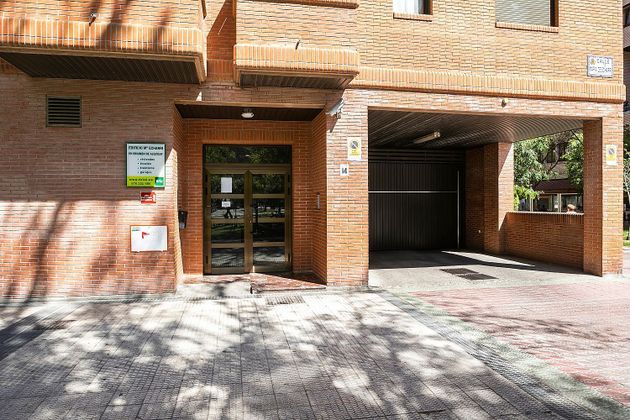 Foto 1 de Alquiler de garaje en calle De María de Echarri de 16 m²