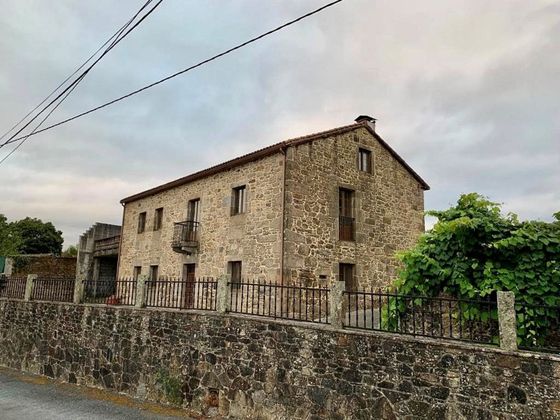 Foto 2 de Xalet en venda a Brión de 5 habitacions amb terrassa i garatge