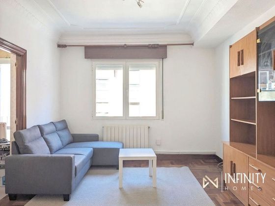 Foto 1 de Alquiler de piso en Solokoetxe de 3 habitaciones con terraza y muebles
